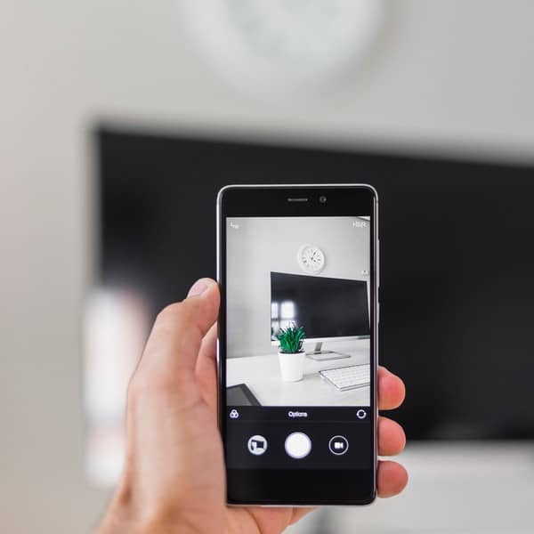 Поиск срытой камеры с помощью смартфона