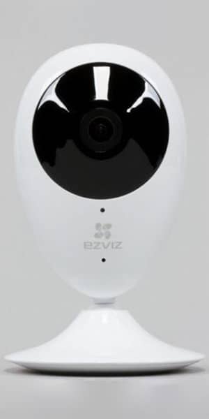 EZVIZ C2C, вид спереди