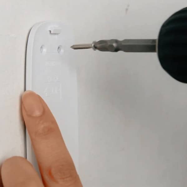 EZVIZ DB2C, крепление монтажной панели