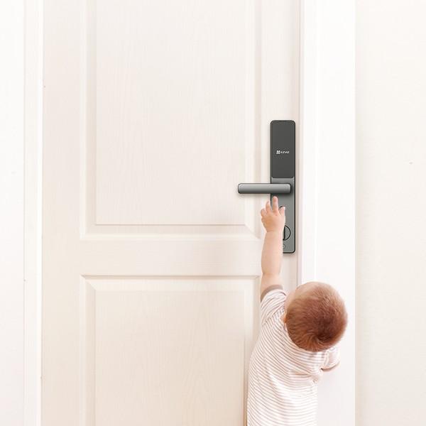 EZVIZ DL05, детский замок