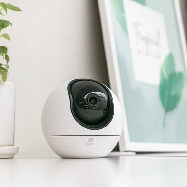 Поворотно-наклонная камера EZVIZ H6