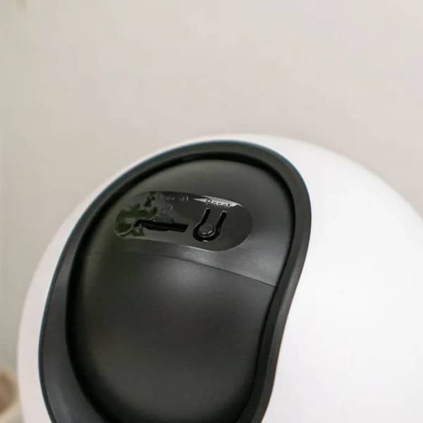 EZVIZ H6, порт под карту памяти MicroSD