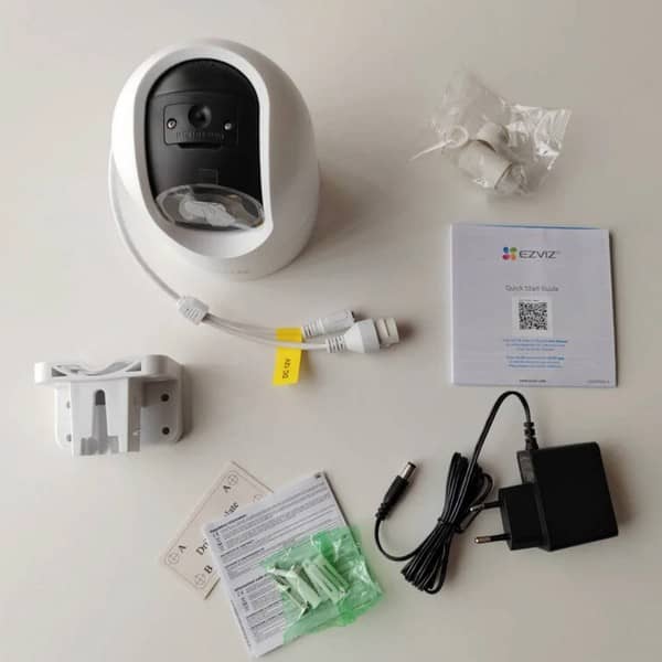 EZVIZ H8c, комплектация