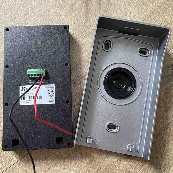 Защитный козырек EZVIZ HP7