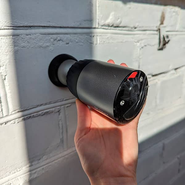 EZVIZ BC1C, установлена на улице