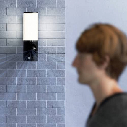 Wi-Fi уличная IP камера EZVIZ LC3 4 Мп (2 мм)